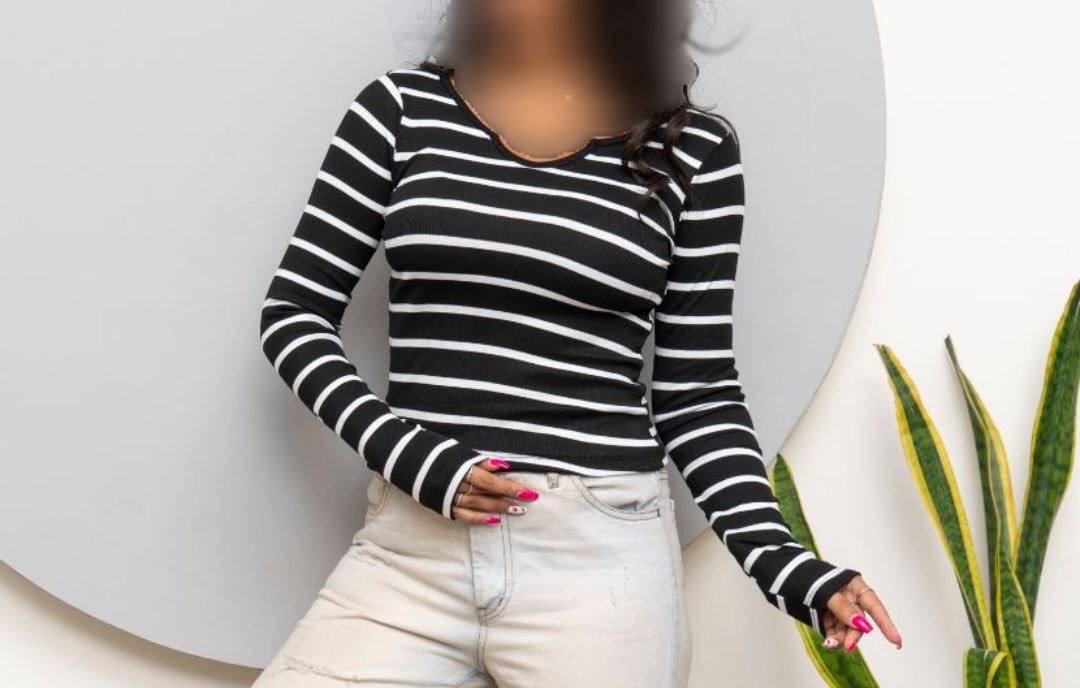 بلوز آستین بلند کبریتی راه راه یقه هفت عمده